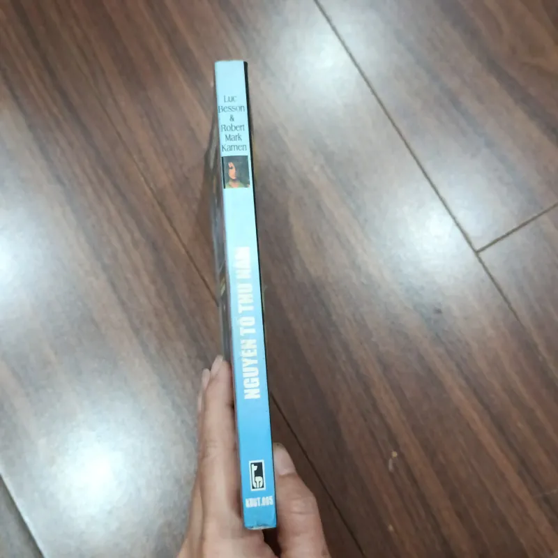 Nguyên tố thứ 5  932253