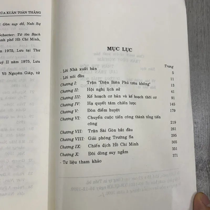 Tổng hành dinh trong mùa xuân toàn thắng - võ nguyên giáp. 3b1 572629