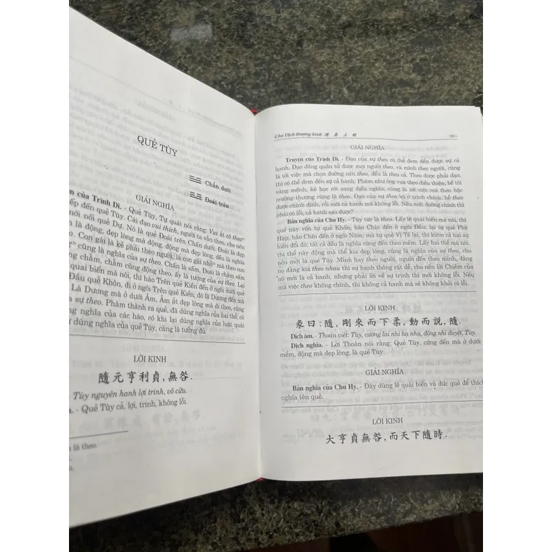 Kinh dịch Ngô Tất Tố dịch và chú giải XB2003 707533