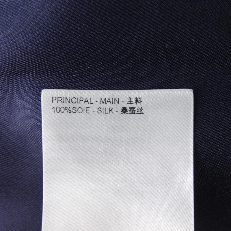 Chân váy LOUIS VUITTON FRSK05LFY - Hàng hiệu Authentic 813405