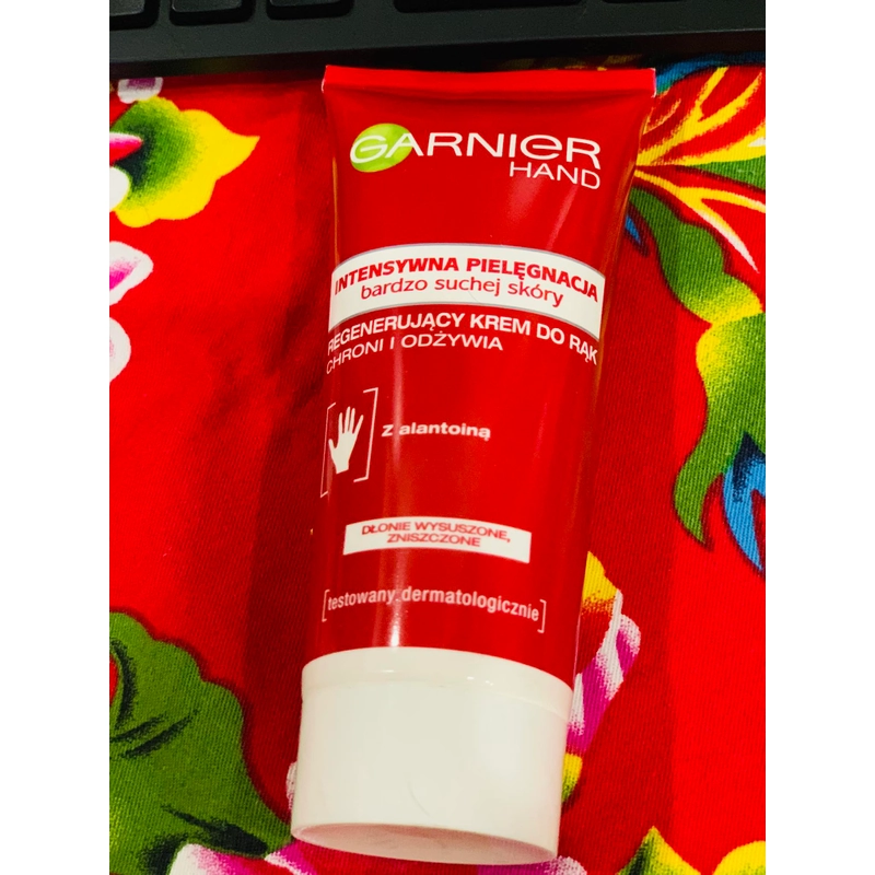 Kem dưỡng da tay Garnier 100ml hàng Pháp 457920
