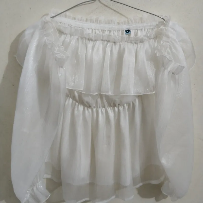 Váy trễ vai siêu xinh lun hàng new tới 98% nha mn  576541