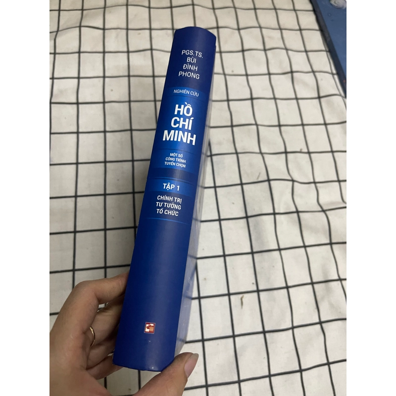 Nghiên cứu Hồ Chí Minh (tập 1) 550857