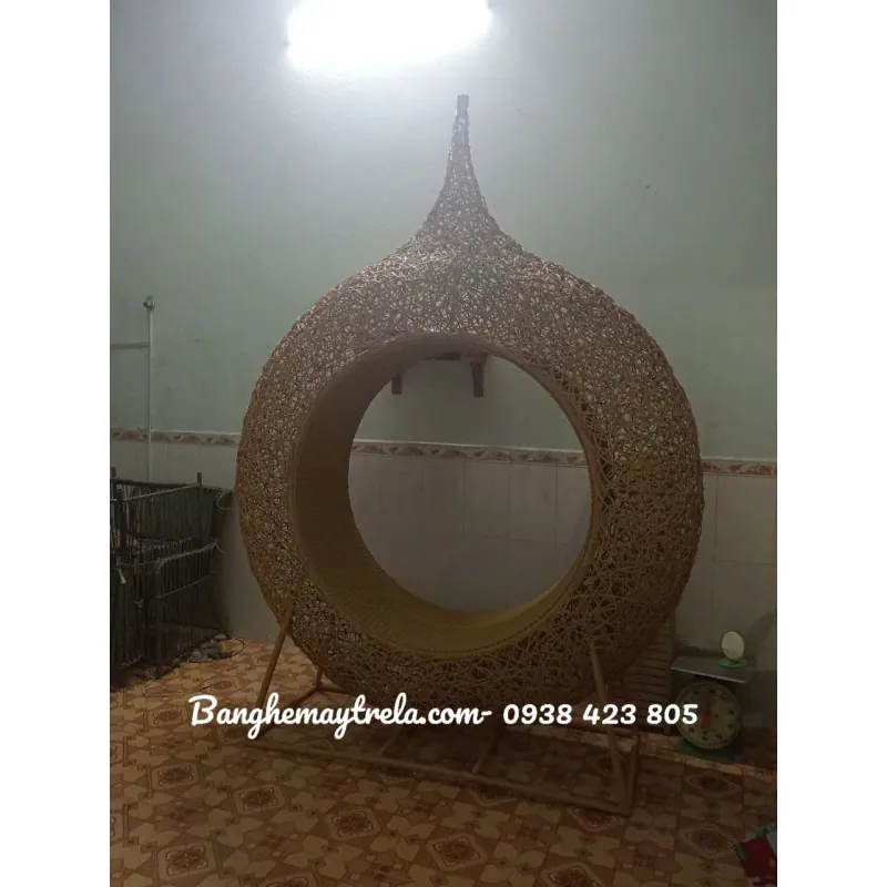 Ghế mây tre đan chụp hình 557127