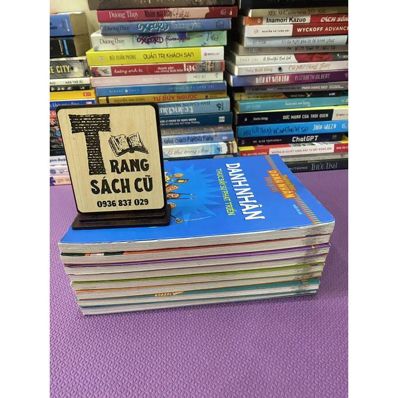 Trường Học Doanh Nhân Thế Giới ( 8 cuốn - 2 cuốn sức bìa như hình ₫ 591954