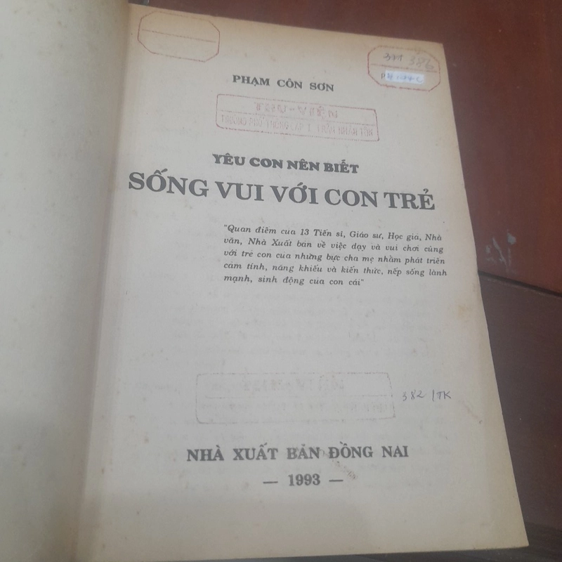 Phạm Côn Sơn - SỐNG VUI VỚI CON TRẺ 506815