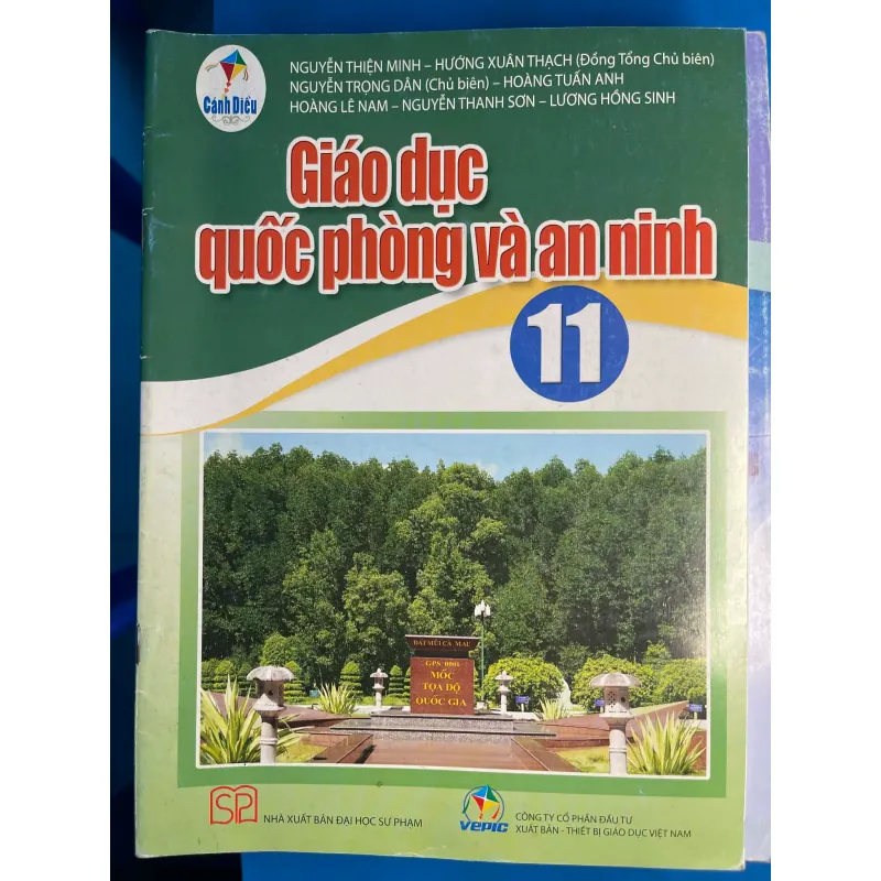 Bộ sách giáo khoa lớp 11 1031243