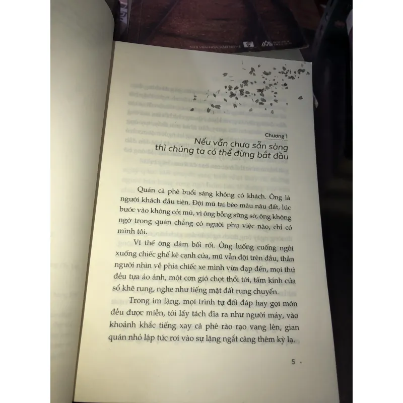 Cây hoa anh đào của kẻ thù - Vương Định Quốc 1020216