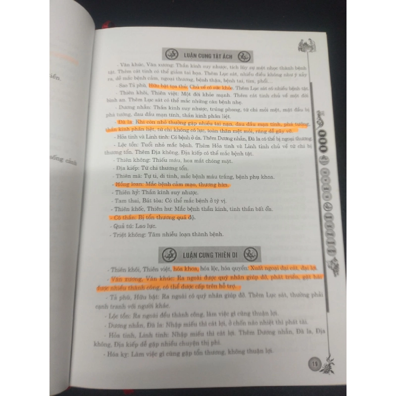 Tử Vi Đẩu Số Nam Bắc Phái Đoán Mệnh Chu Vân Sơn bìa cứng khổ lớn mới 80% (ố nhẹ, có highlight) 2012 HCM0605 914230