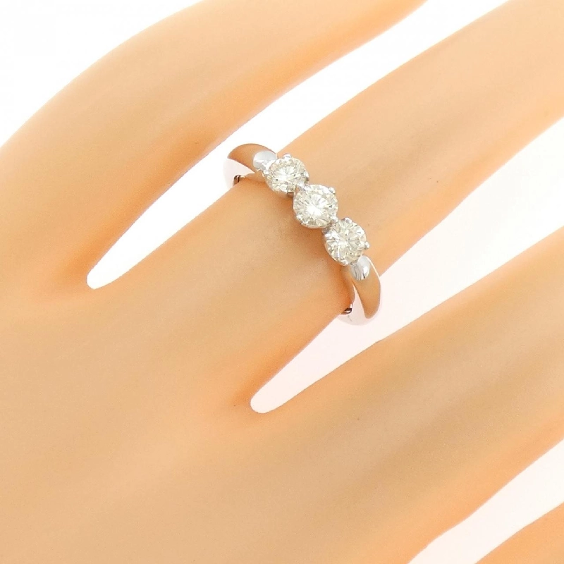 Nhẫn kim cương K18WG 0.45CT - Hàng hiệu Chính hãng 852149