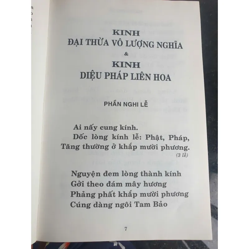 Sách Kinh Điển Phật Giáo - Kinh Đại Thừa Vô Lượng Nghĩa & Kinh Diệu Pháp Liên Hoa, HT Thích Tuệ Hải, bìa cứng, xuất bản 2016 687465