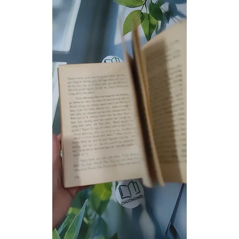 [XƯA] Bí Mật Chốn Cung Đình - Chuyện các vị Vua Trung Quốc (1997) - Trương Chi Quân 970267