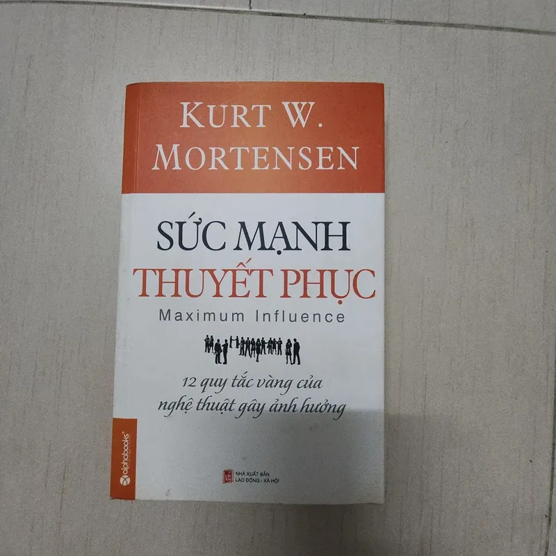 Sách Sức mạnh thuyết phục 715742