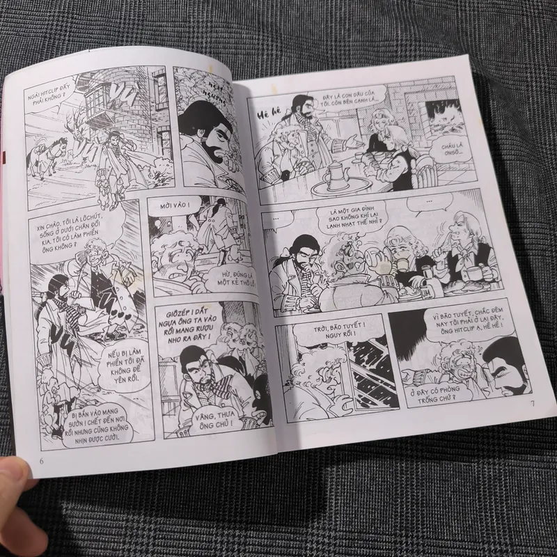 (Truyện tranh Danh tác thế giới) Đồi Gió Hú - Emily Bronti (nguyên tác) - NXB Kim Đồng 701031