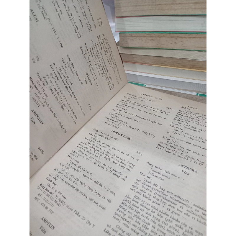 Cách sử dụng dược phẩm đặc chế trong nước và ngoài nước - Ngô Thế Hùng, Nguyễn Quang Tiệm, Võ Văn Phước 934202