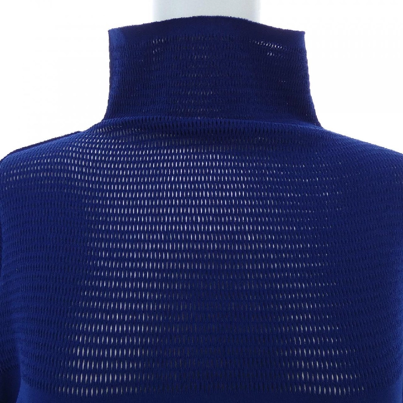 Pleats Please - Áo Top Hàng hiệu Chính hãng 823646