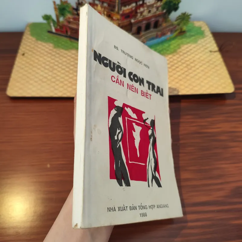 Người con trai cần nên biết - Bác sĩ Trương Ngọc Hơn. 561548