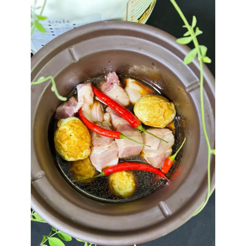 Nồi kho hầm chuyên dụng UNIE USC208 dung tích 2L, lòng nồi gốm Ceramic, hẹn giờ 24 tiếng 799321