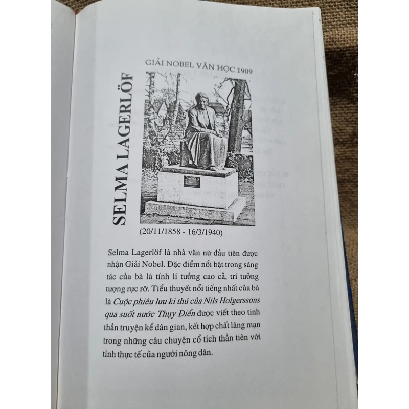 Các nhà Văn Thụy Điển giải Nobel: tiểu sử, lời tuyên dương và diễn từ, tác phẩm 304675