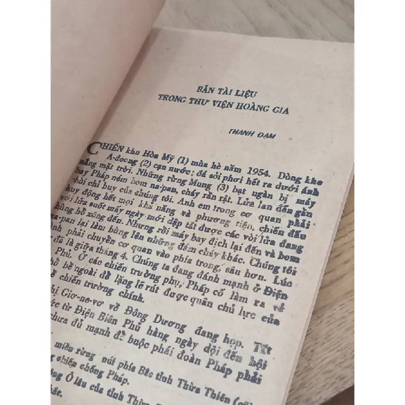 Bia mộ cho người mất tích 712049