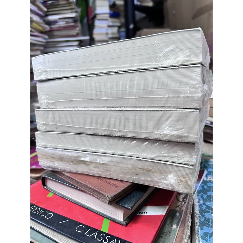 Lịch triều hiến chương loại chí trọn bộ còn seal 699423