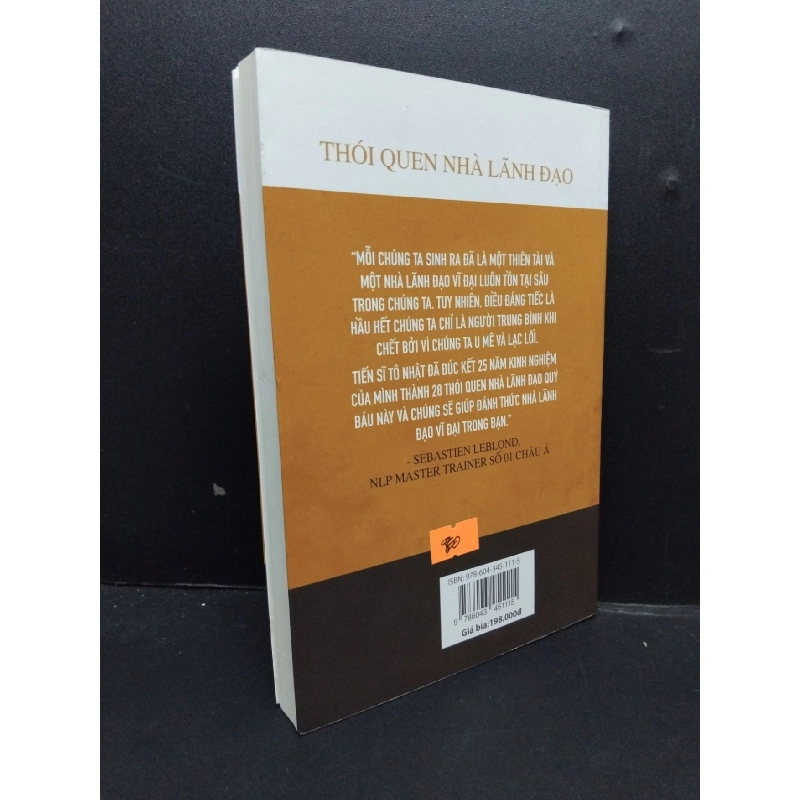 Thói quen nhà lãnh đạo mới 90% bẩn nhẹ 2021 HCM1008 TS. Tô Nhật QUẢN TRỊ 916341