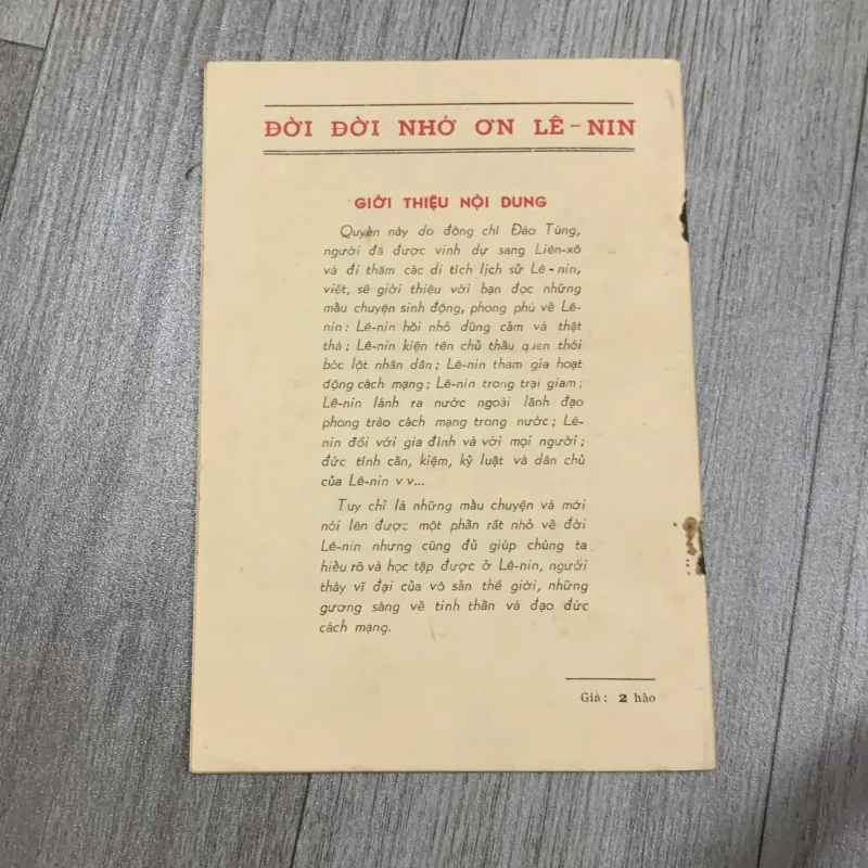Lê nin vĩ đại, bút ký của đào tùng 1960. 10a2 1025703