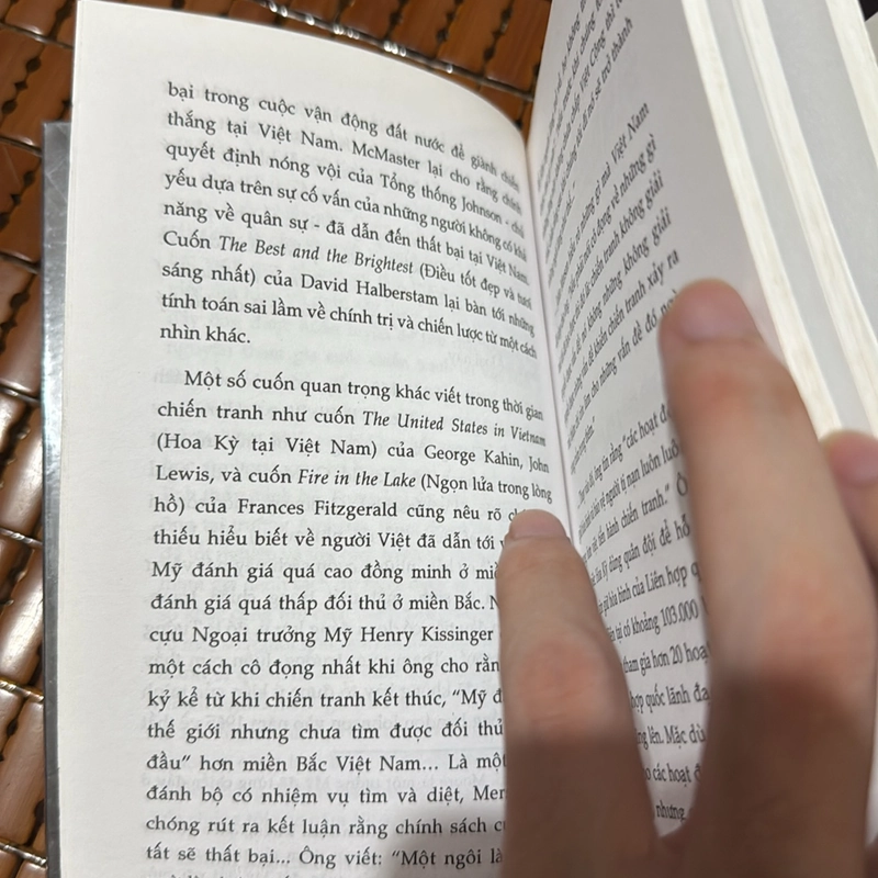 Những bài học chiến tranh - John Merson 534353