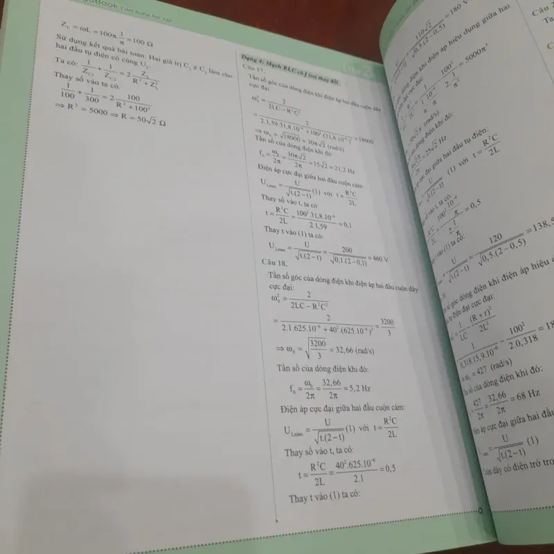 Bí quyết 3 BƯỚC ĐẠT ĐIỂM 8+ môn VẬT LÝ thi THPT 1023185
