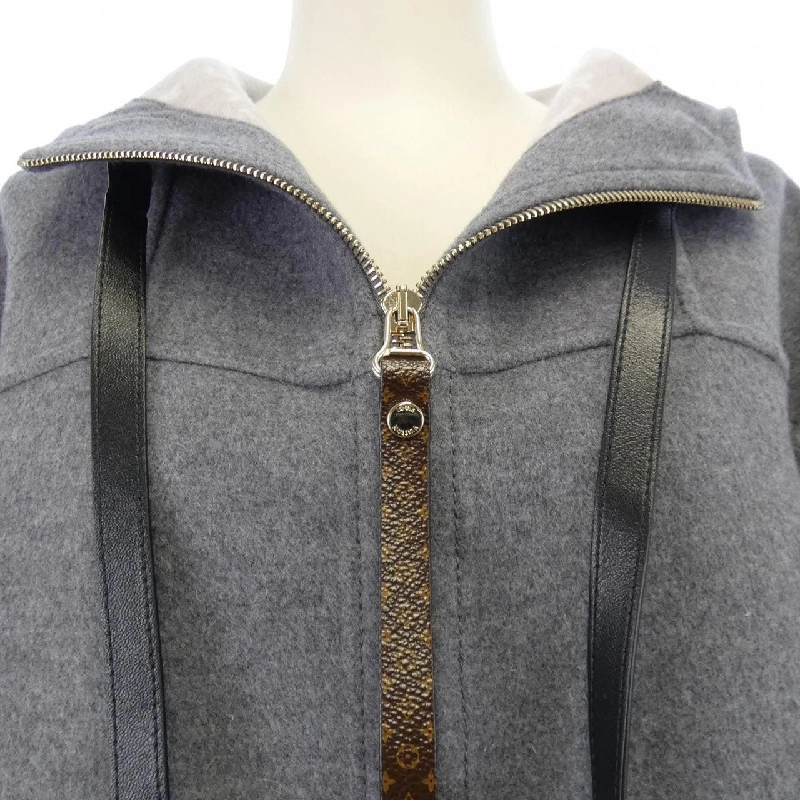 Áo khoác LOUIS VUITTON FRCO42QWE - Hàng hiệu Authentic 812611