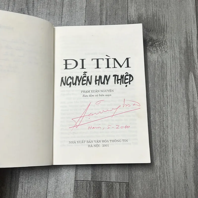 Đi tìm nguyễn huy thiệp. 3b3 574968
