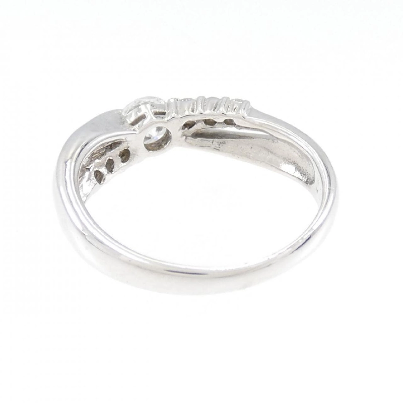 Nhẫn kim cương PT900 0.319CT 670489