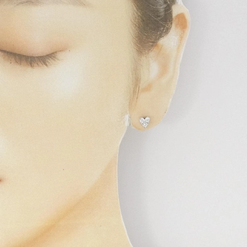 K18WG Bông tai kim cương hình trái tim 0.36CT - Hàng hiệu chính hãng 867970