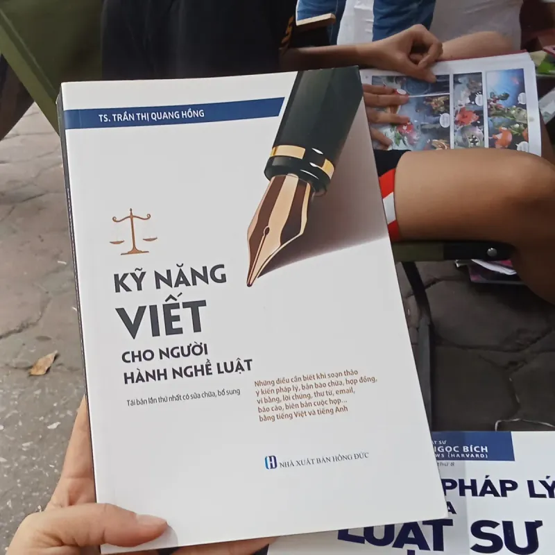 Kỹ Năng Viết Cho Người Hành Nghề Luật- TS. Trần Thị Quang Hồng  797460