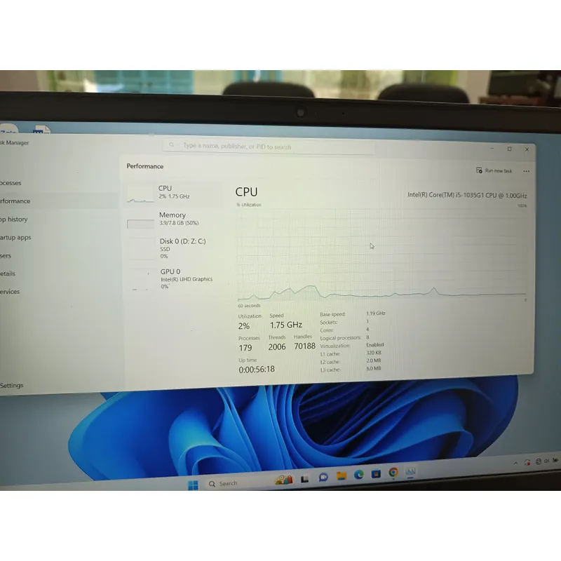 Thanh lý Máy tính Dell 5570 Core i5  1035 , Ram 8GB, SSD 512GB, màn hình 15,6 inch 715718