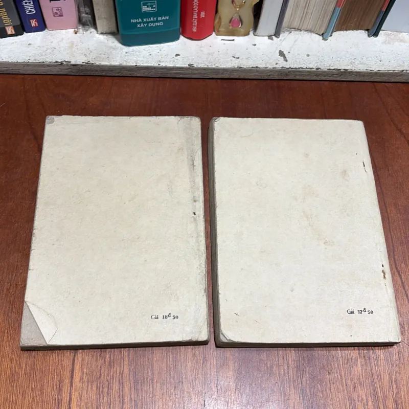 II Sách 8x: Âm Mưu Hội Tam Hoàng (2 Tập) - A. LÊVIN - 1985 800356