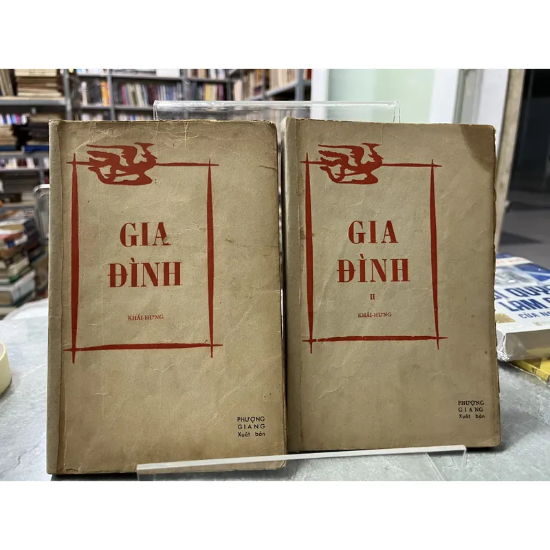 GIA ĐÌNH - KHÁI HƯNG (2 cuốn) 714515