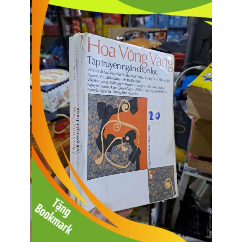 (TẶNG BOOKMARK) Hoa Vông Vàng - Nhiều Tác Giả - mới 80% ố bung trang - VĂN HỌC - RBK3012 945138