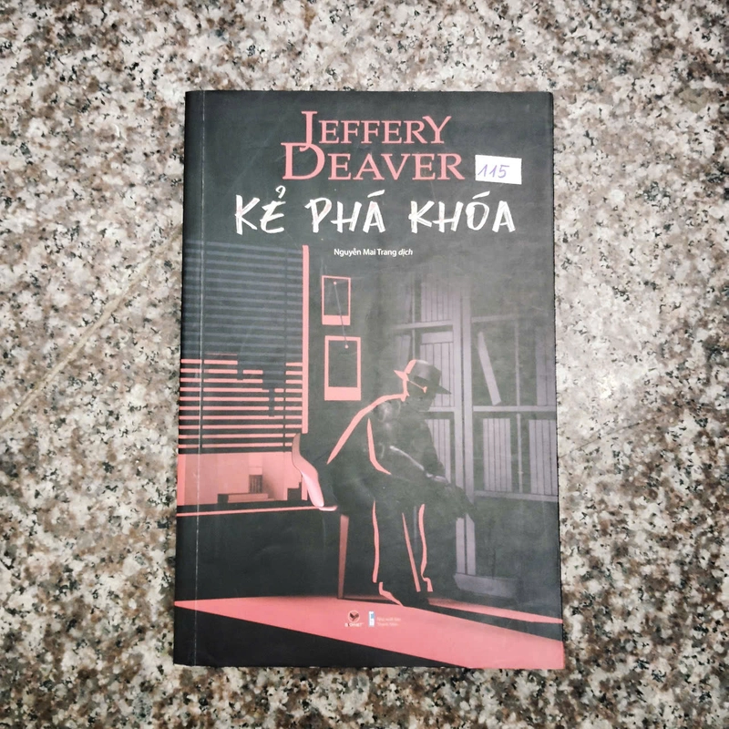 sách: Tiểu thuyết trinh thám Kẻ phá khoá - Jeffery Deaver 355660