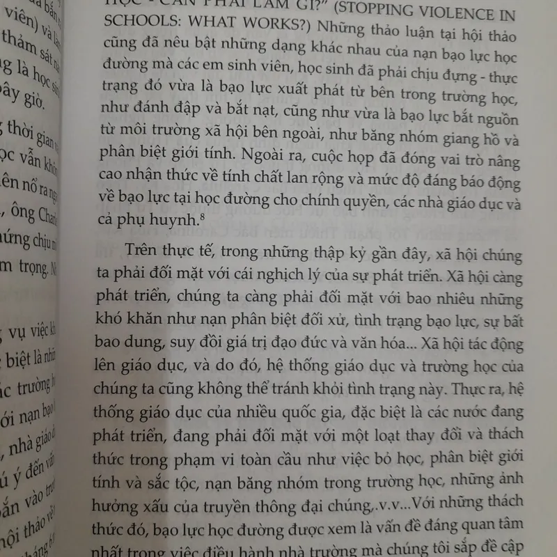 Bạo lực học đường qua nghiên cứu và khảo sát 572384