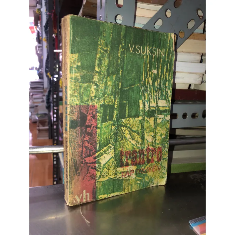 Trăn trở - V.Suksin 930070