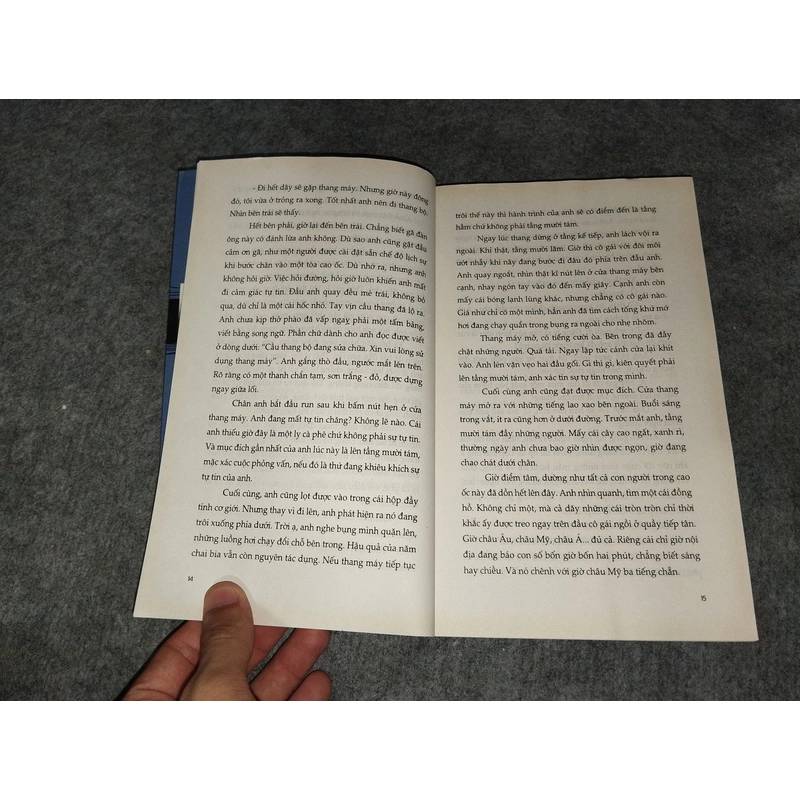GIỮA DÒNG CHẢY LẠC - NGUYỄN DANH LAM 538075