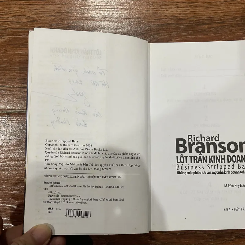 Tự truyện Richard Branson Đường ra biển lớn + Lột trần kinh doanh combo 2 cuốn 8) 758246