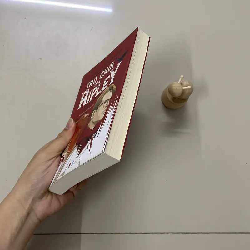 [SÁCH] TRÒ CHƠI CỦA RIPLEY (NHƯ MỚI) - PATRICIA HIGHSMITH 792365