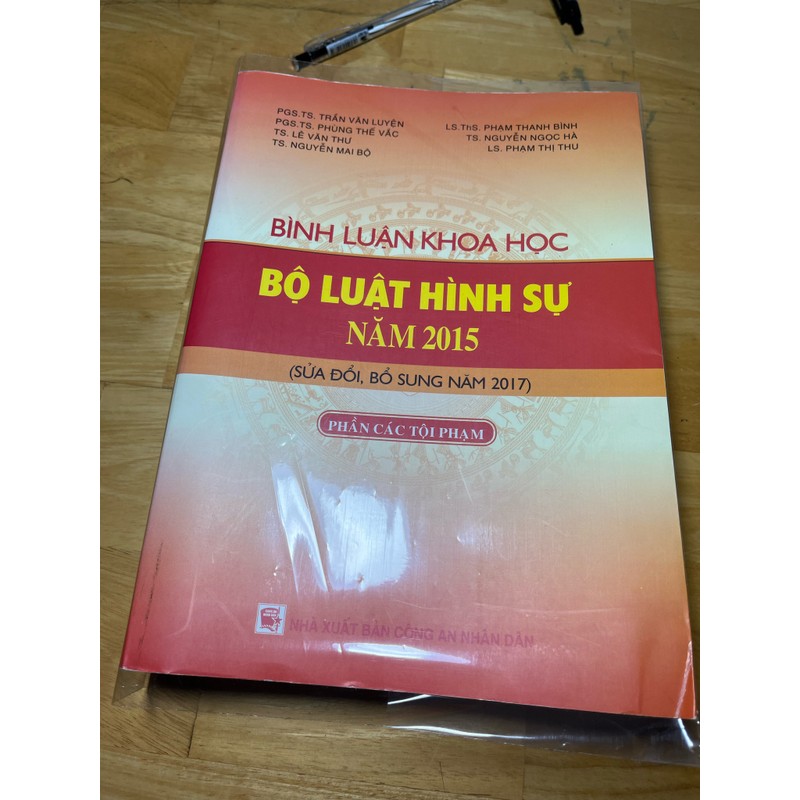 Bình luận khoa học Bộ luật Hình sự 2015 (sửa đổi, bổ sung 2017)-Phần Các Tội Phạm 74529