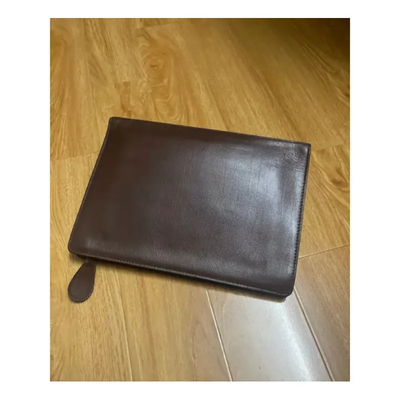 Clutch nam size 27*19*6 da thật 2hand 928778