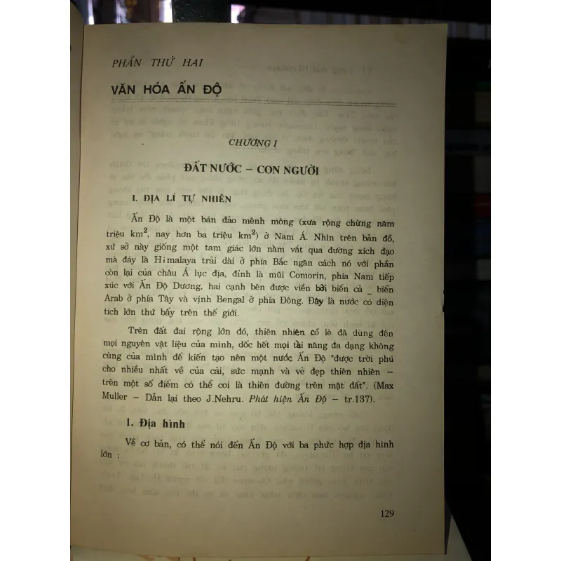 Đại cương văn hoá phương Đông - GS. Lương Duy Thứ - Phan Nhật Chiêu - Phan Thu Hiền  933260