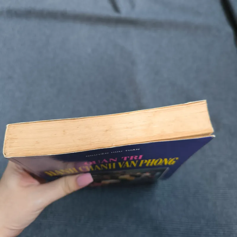 Quản trị hành chính văn phòng - Nguyễn Hữu Thân - 1996 592408