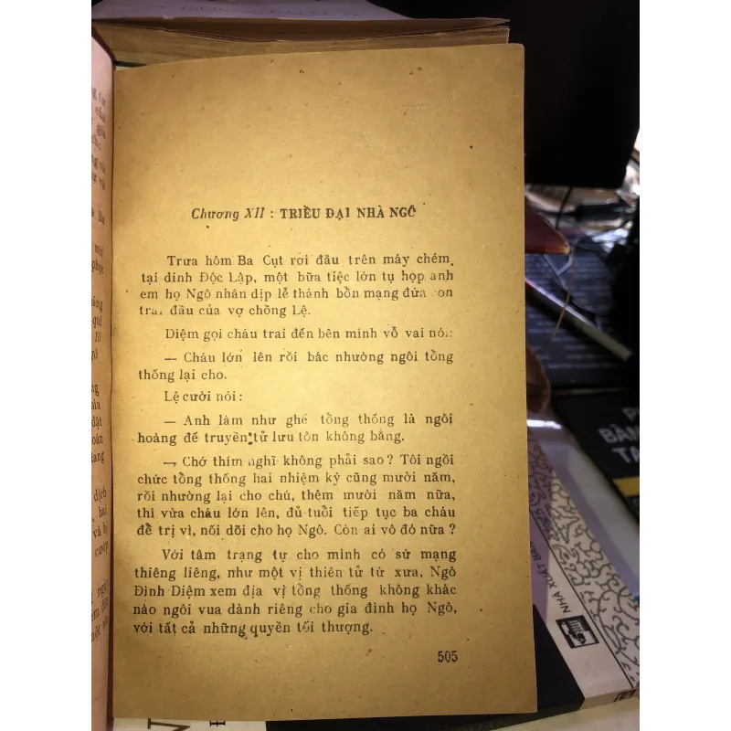 Đệ nhất phu nhân - Hoàng Trọng Miên 1019372