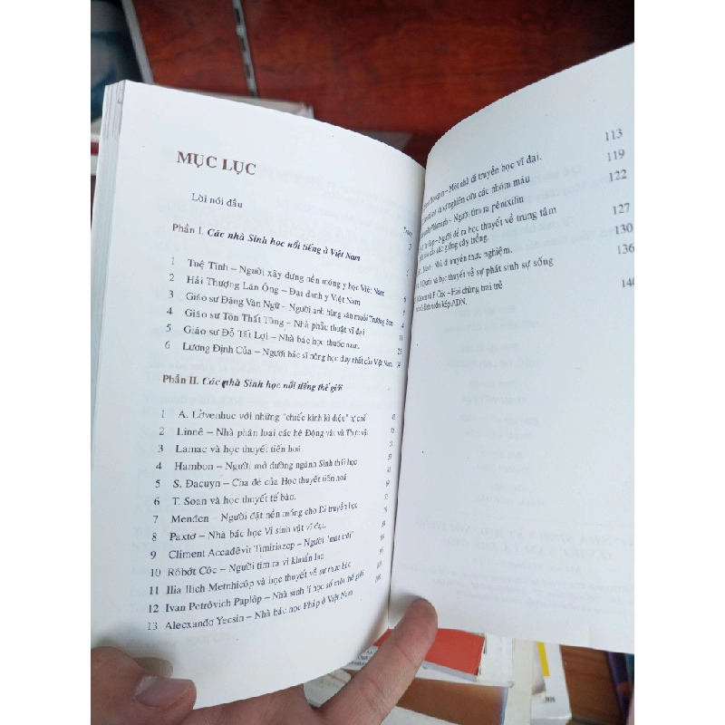 Các nhà sinh học nổi tiếng Việt Nam và thế giới - Thu Hương 2009 Sách Danh nhân VAVO-AK19 935723